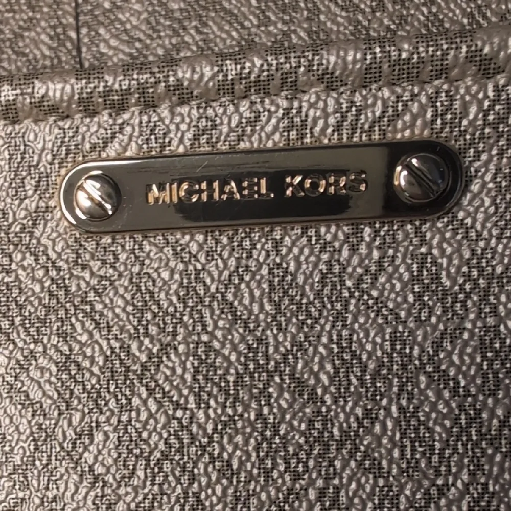 Michael Kors Metallic Adjustable Belt Bag in Gift Box